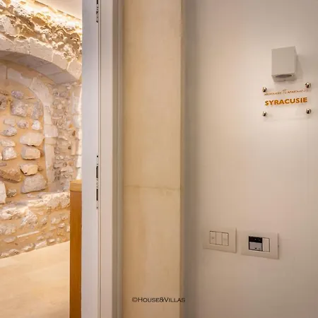 Archimede * سيراكوزا